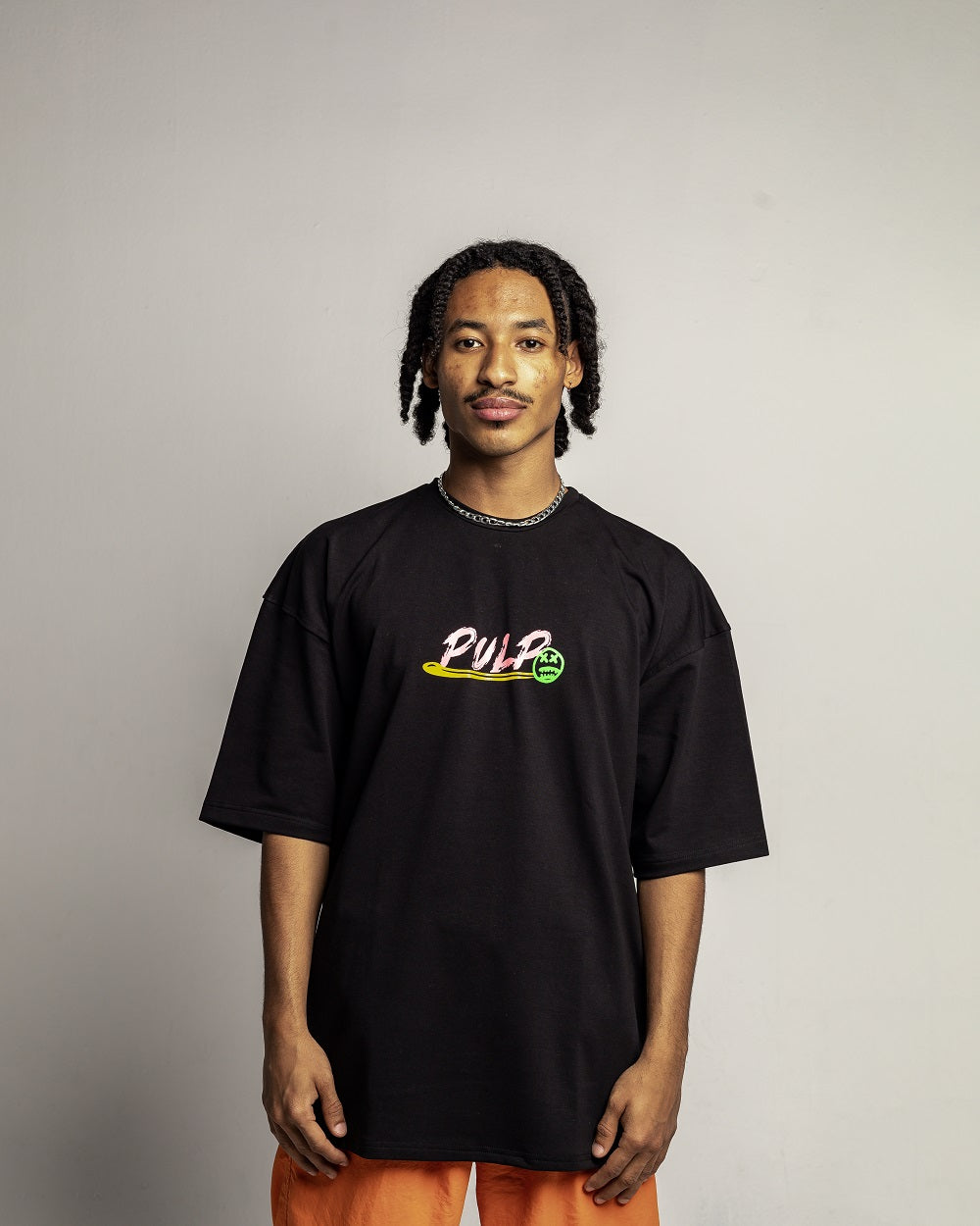 Authentic Pulp black T-shirt